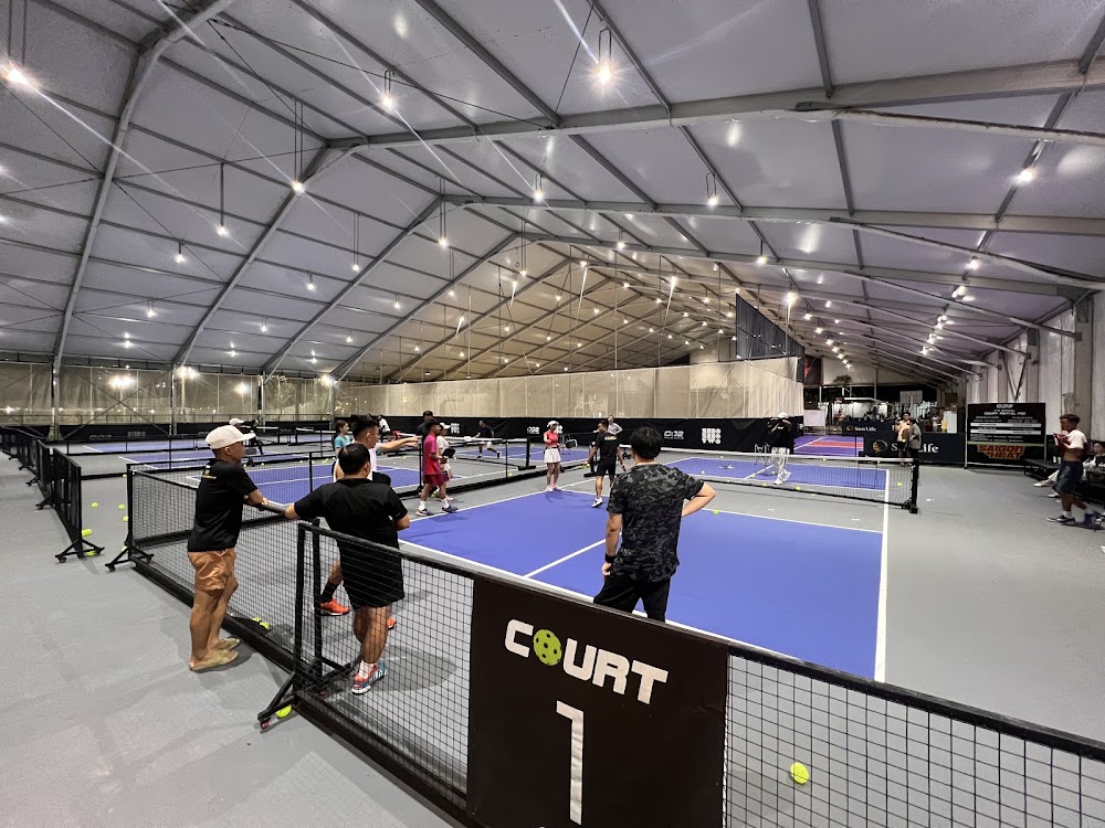 002 Pickleball Club